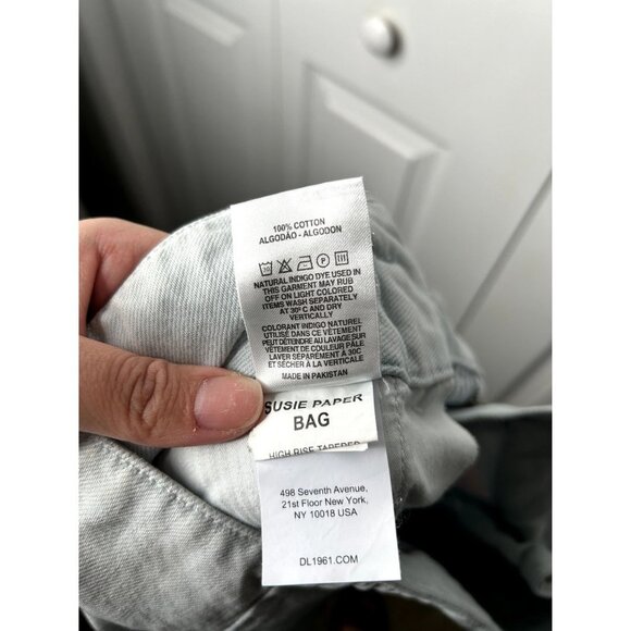 DL1961 Susie Paper Bag High Rise Light Wash Blue Denim Jeans Women's Size 27 - Picture 16 of 16